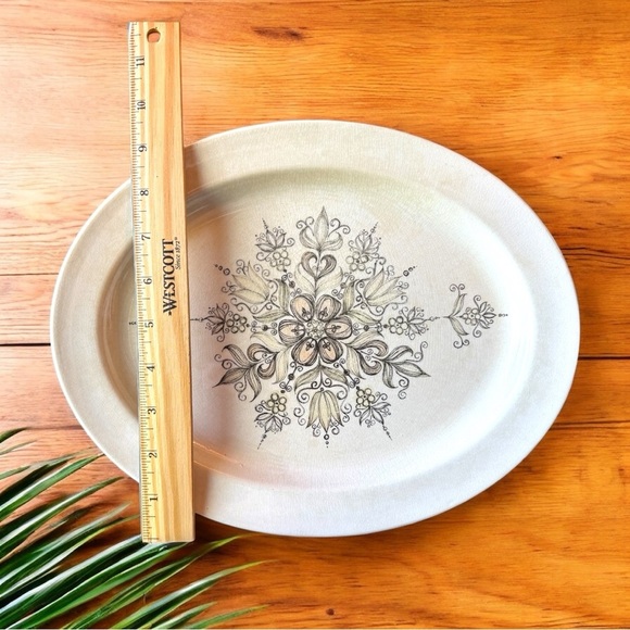 Vintage Wood & Sons “Boutique” Alpine White Ironstone Oval Platter - England - Picture 10 of 13